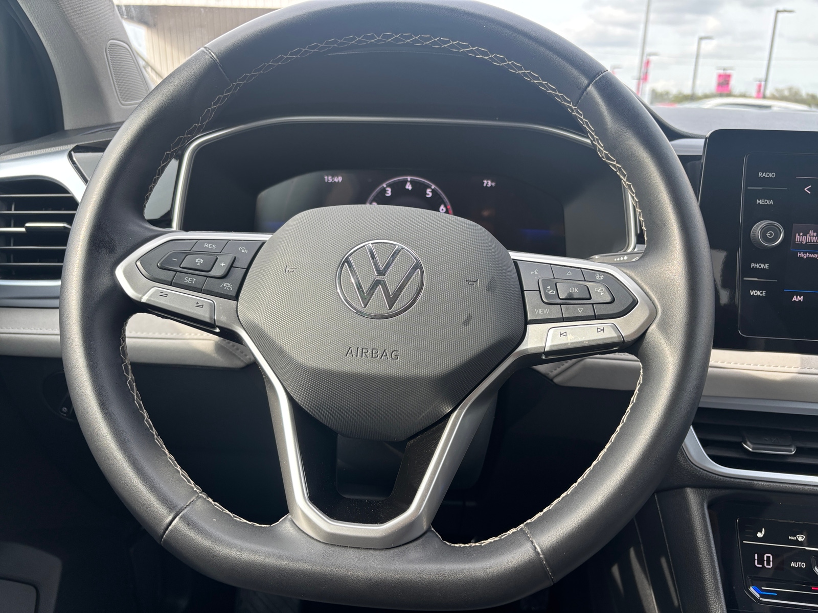 Thumbnail: 2025 Volkswagen Taos - 5