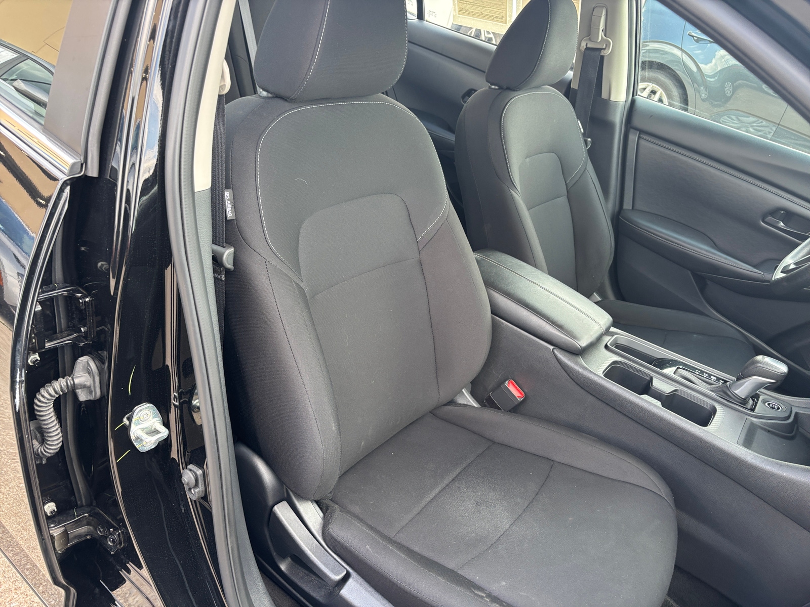 Thumbnail: 2025 Nissan Sentra - 2