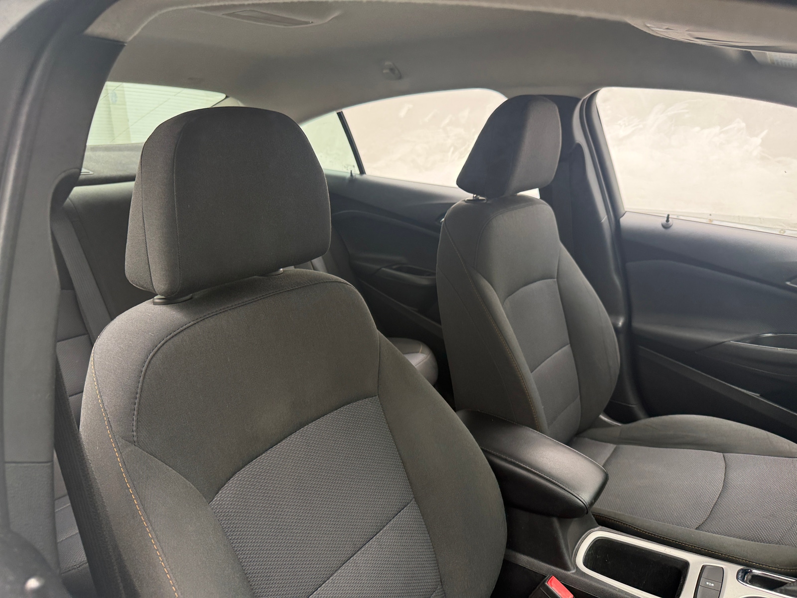 Thumbnail: 2018 Chevrolet Cruze - 2