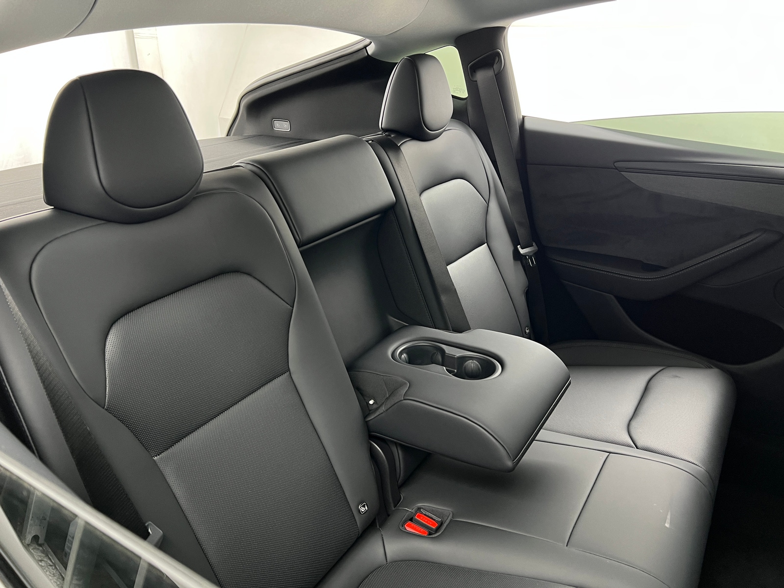 Thumbnail: 2026 Tesla Model Y - 5