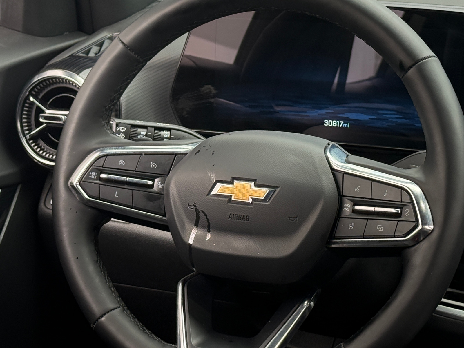 Thumbnail: 2025 Chevrolet Equinox - 5