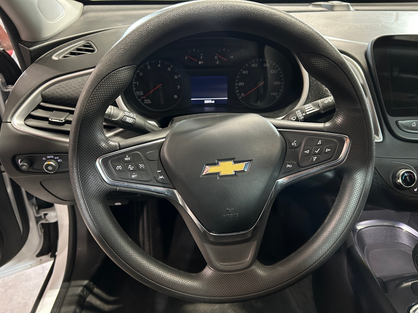 Thumbnail: 2024 Chevrolet Malibu - 5