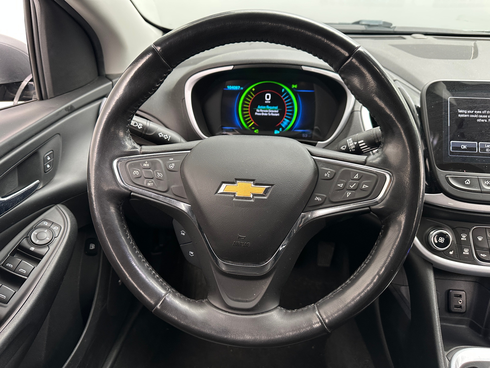 Thumbnail: 2018 Chevrolet Volt - 4