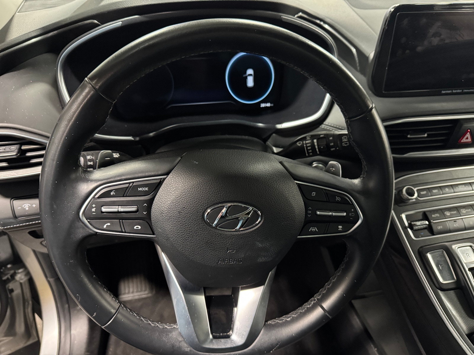 Thumbnail: 2022 Hyundai Santa Fe - 4