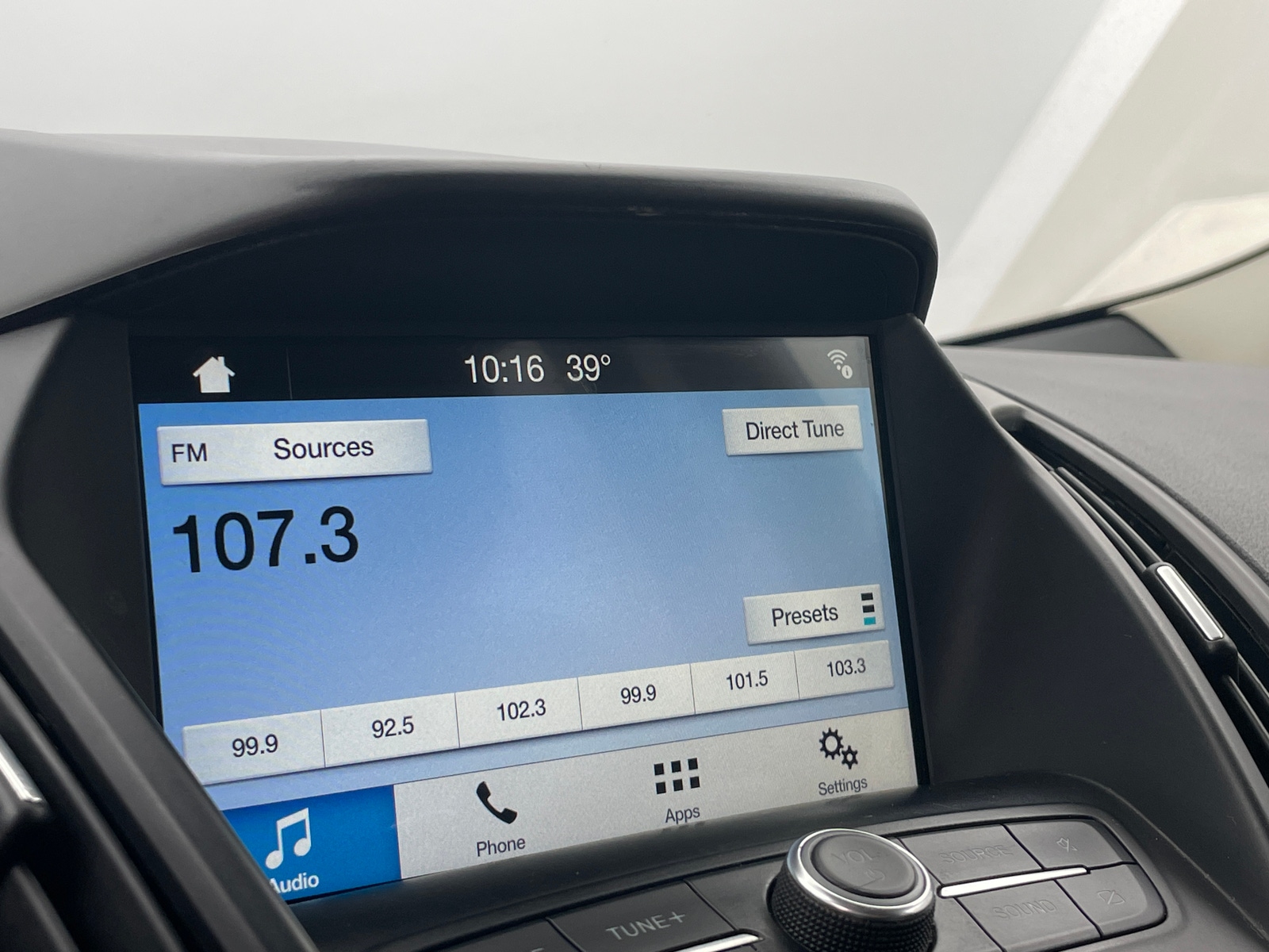 Thumbnail: 2019 Ford Escape - 4