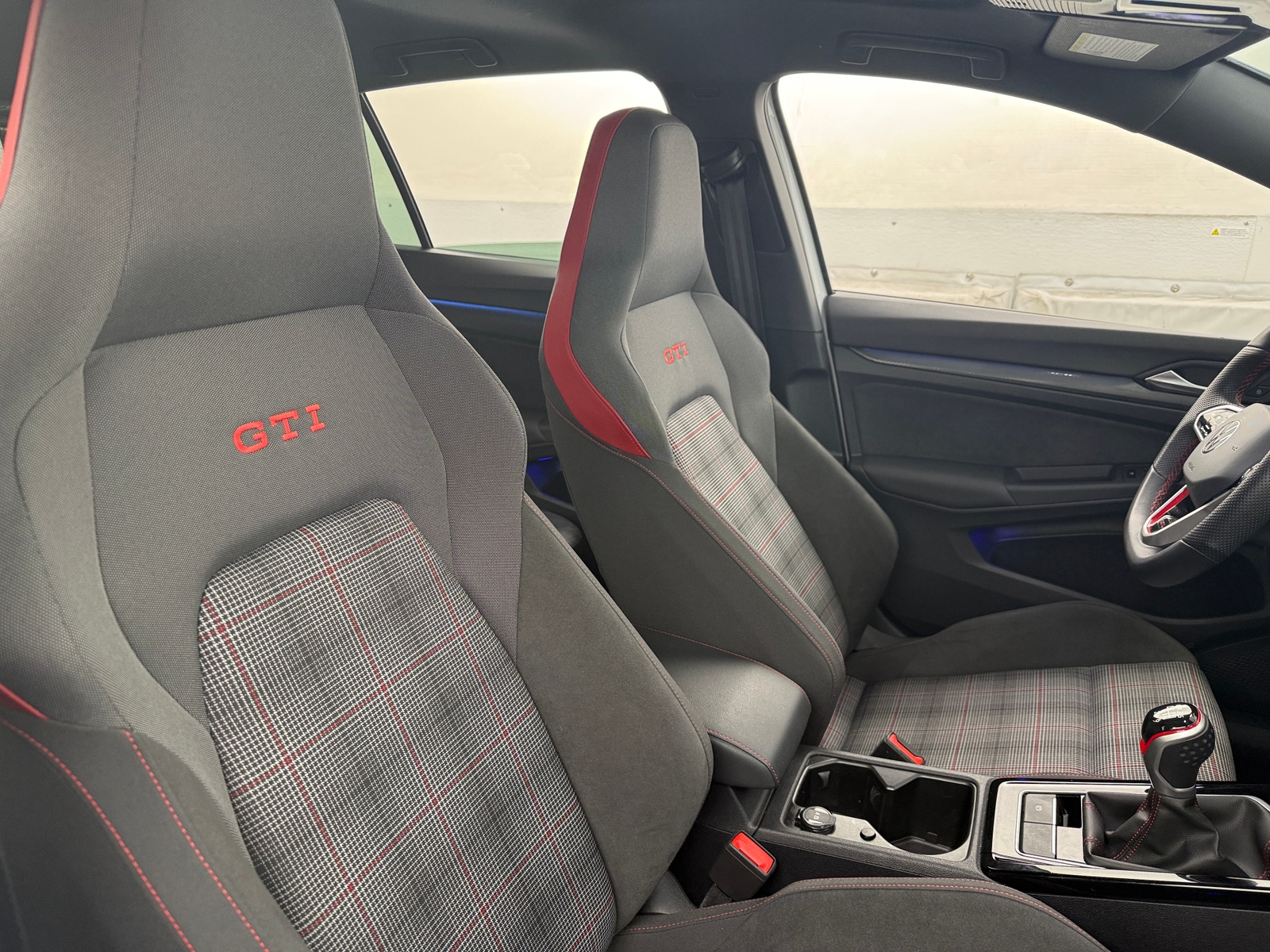 Thumbnail: 2024 Volkswagen Golf - 2