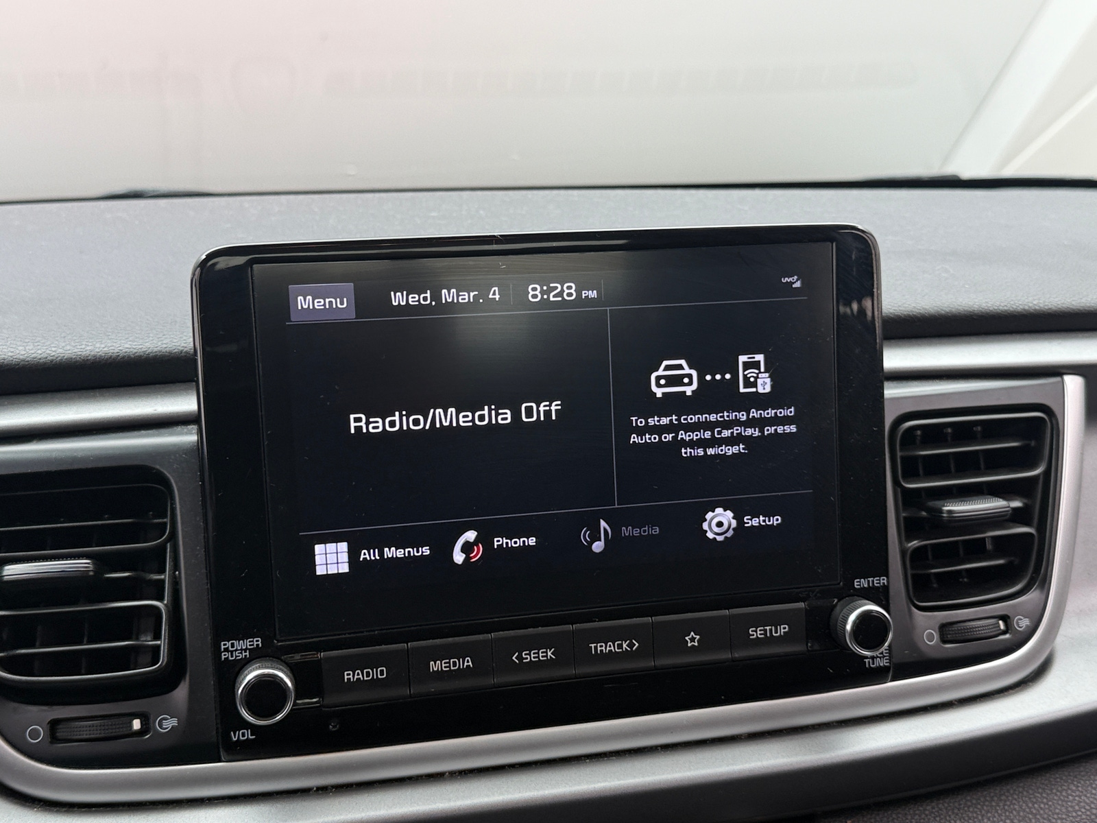 Thumbnail: 2021 Kia Rio - 4