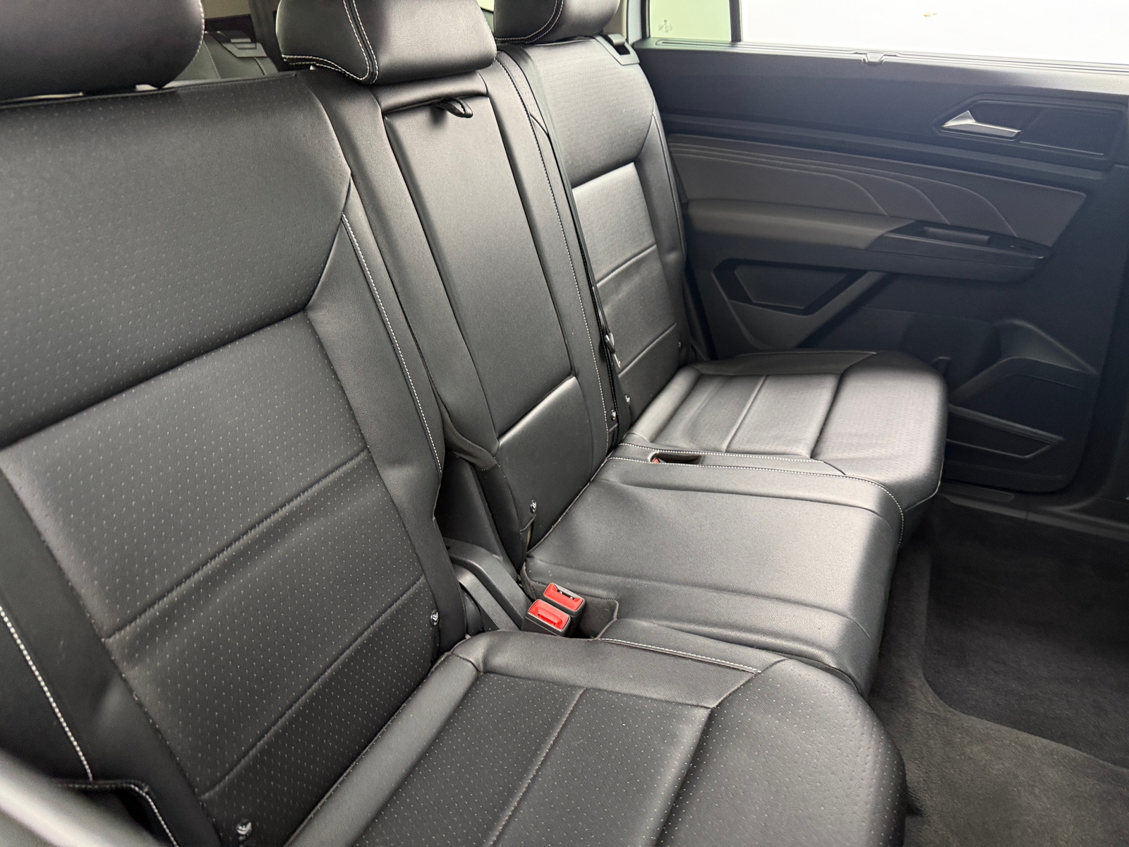 Thumbnail: 2021 Volkswagen Atlas - 5