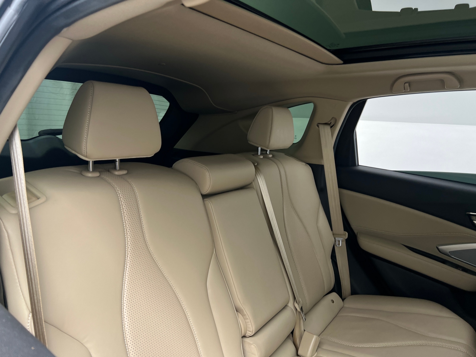 Thumbnail: 2024 Acura RDX - 5