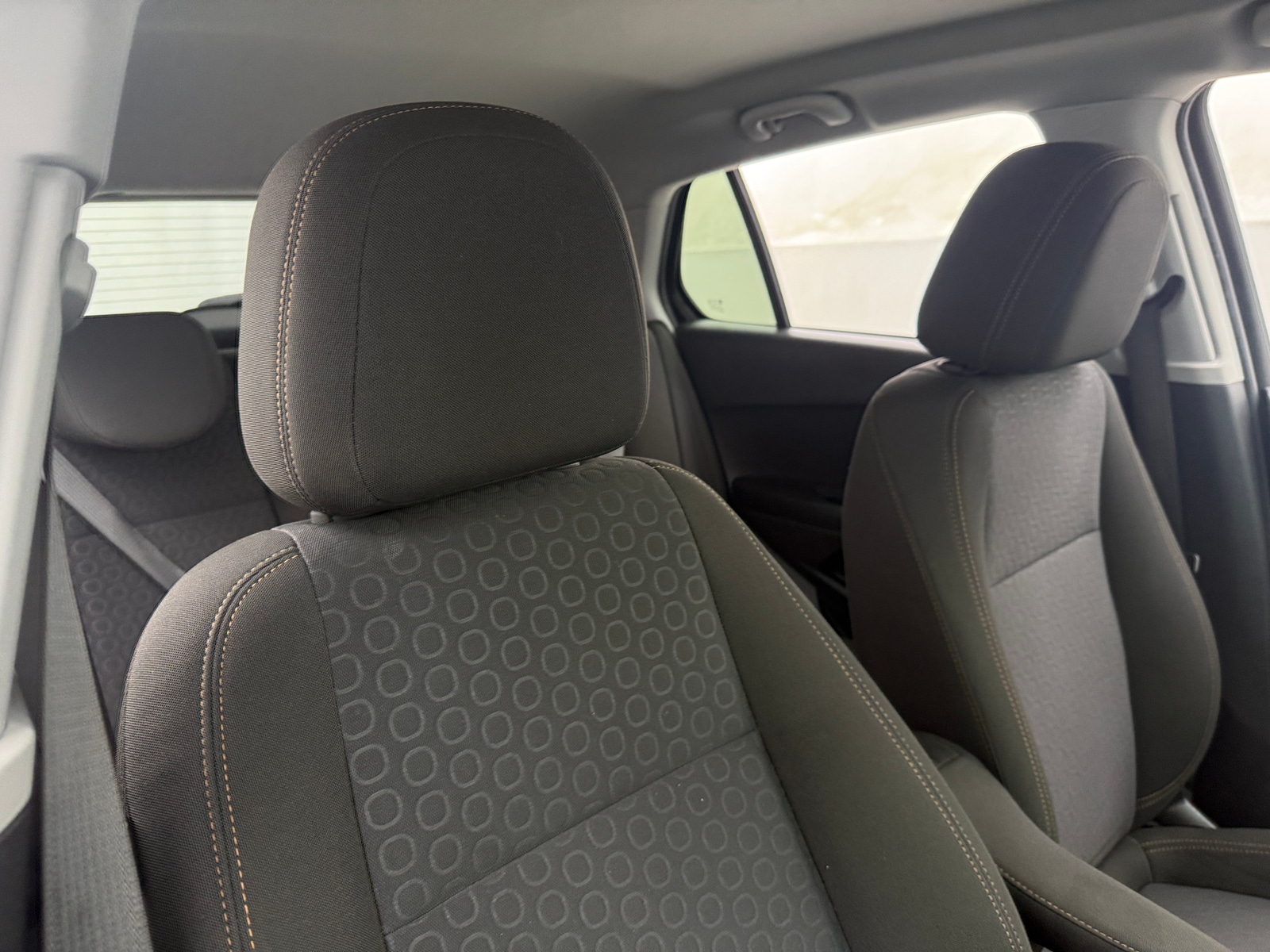 Thumbnail: 2022 Chevrolet Trax - 2