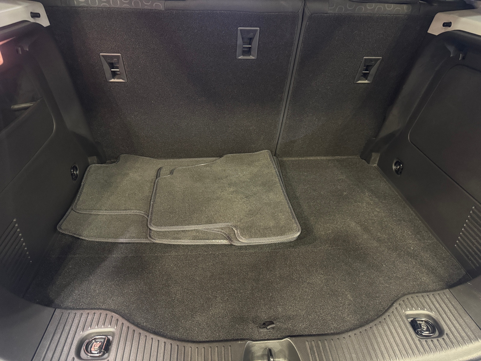 Thumbnail: 2022 Chevrolet Trax - 7