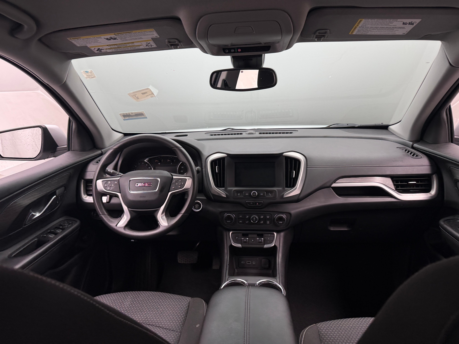 Thumbnail: 2022 GMC Terrain - 3