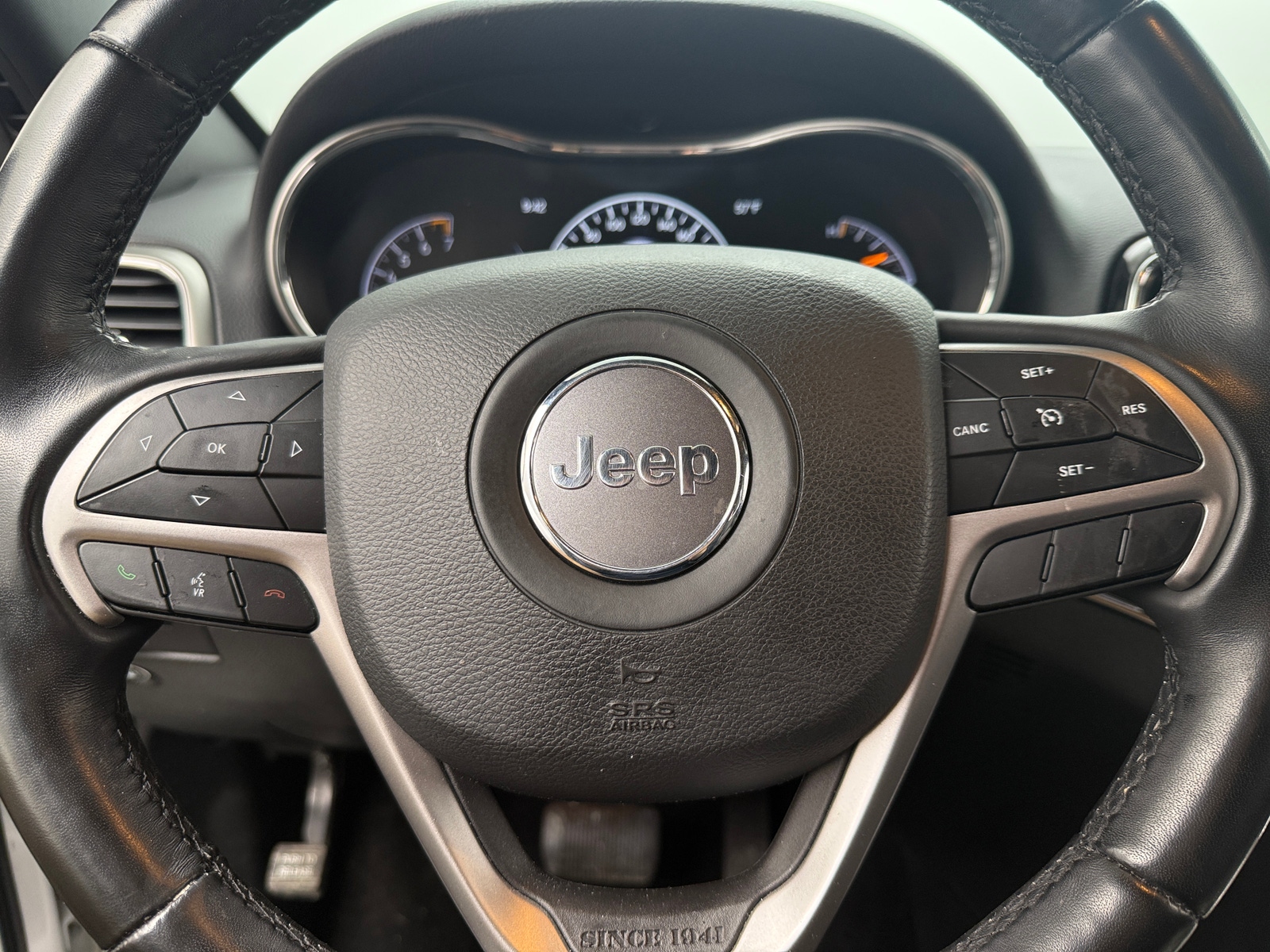 Thumbnail: 2021 Jeep Grand Cherokee - 4