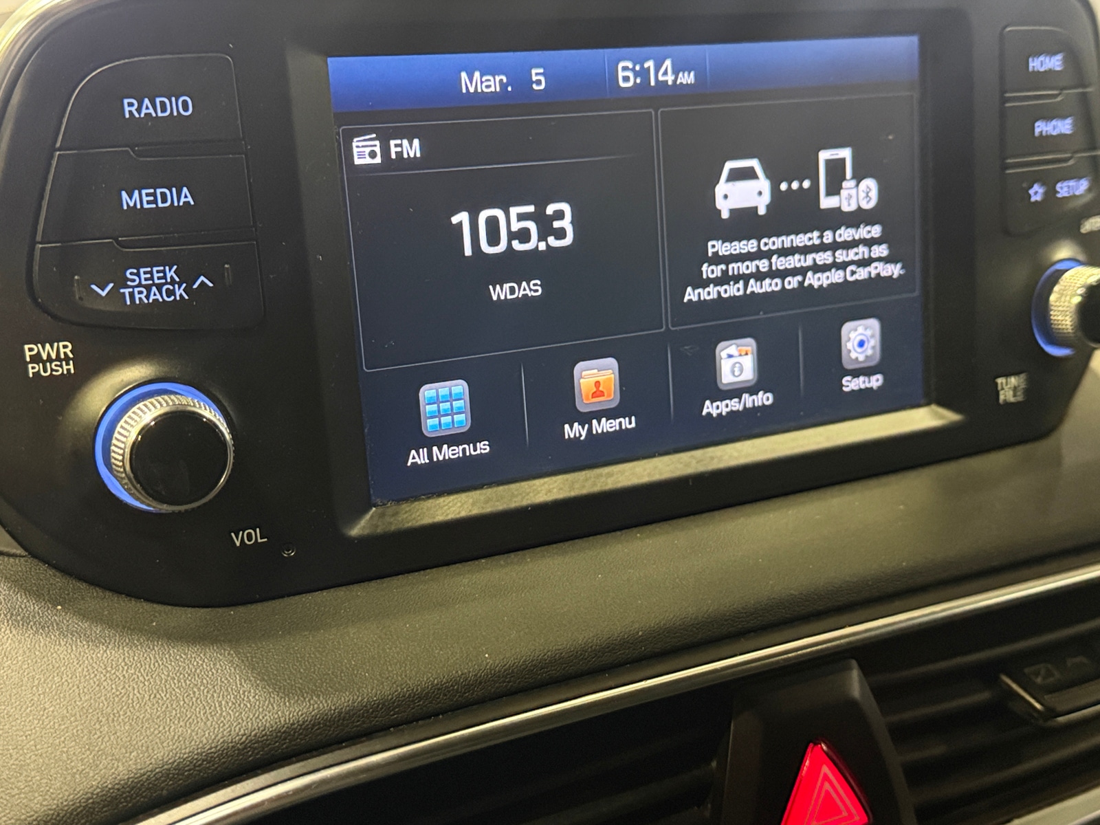 Thumbnail: 2020 Hyundai Santa Fe - 4