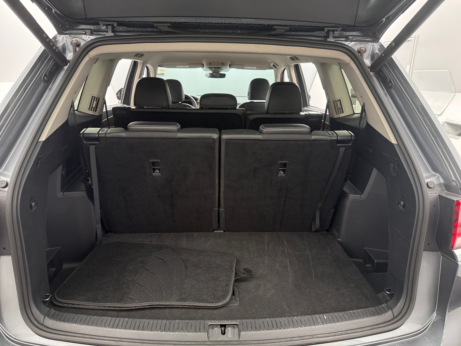 Thumbnail: 2024 Volkswagen Atlas - 6