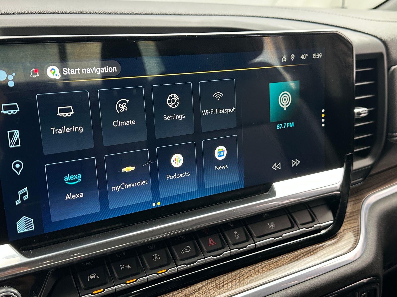 Thumbnail: 2022 Chevrolet Silverado 1500 - 4