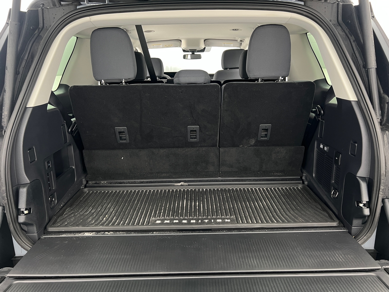 Thumbnail: 2025 Ford Expedition - 6