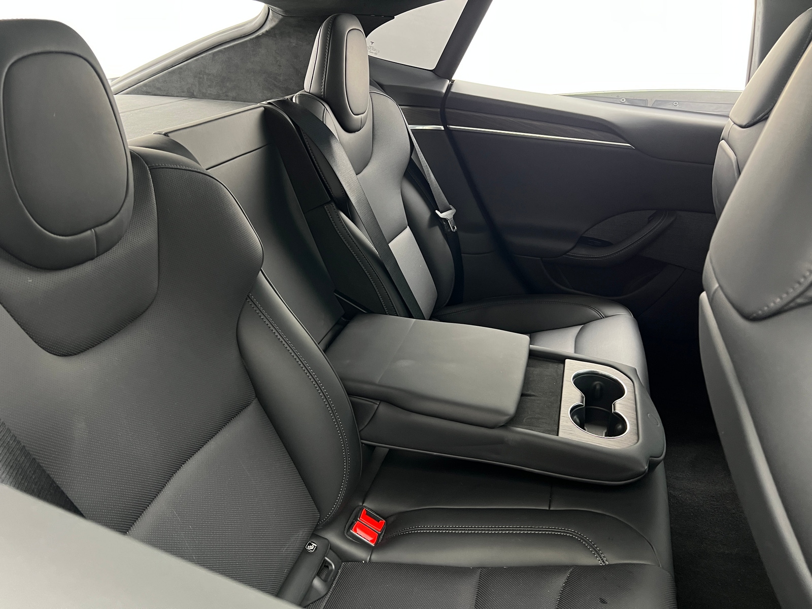 Thumbnail: 2024 Tesla Model S - 5