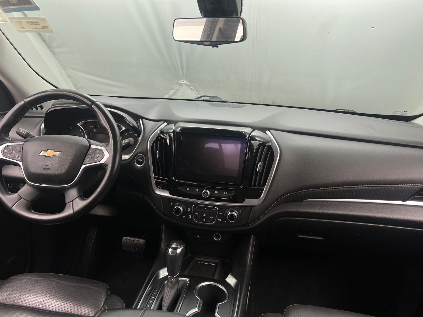 Thumbnail: 2019 Chevrolet Traverse - 2