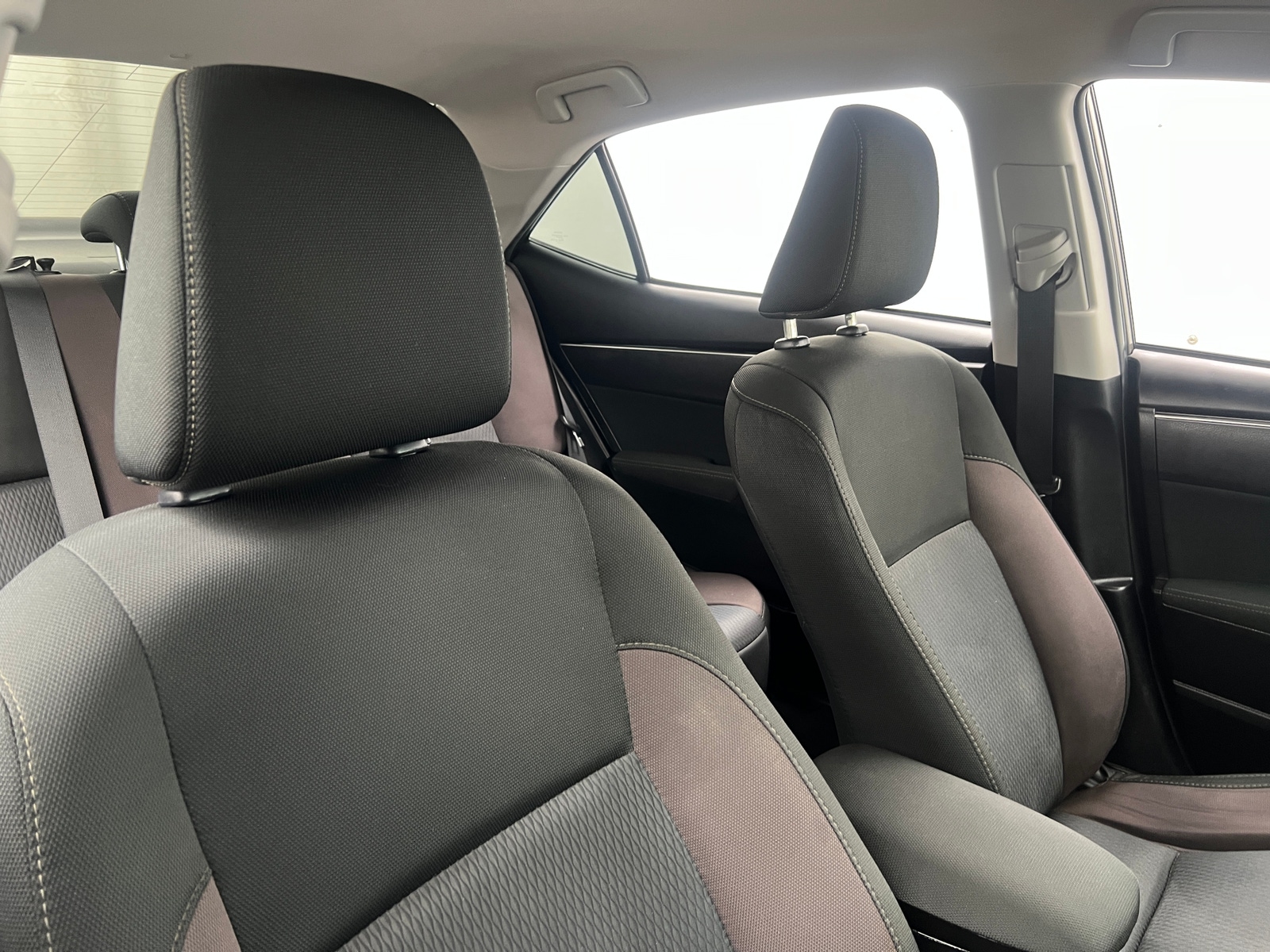 Thumbnail: 2018 Toyota Corolla - 2