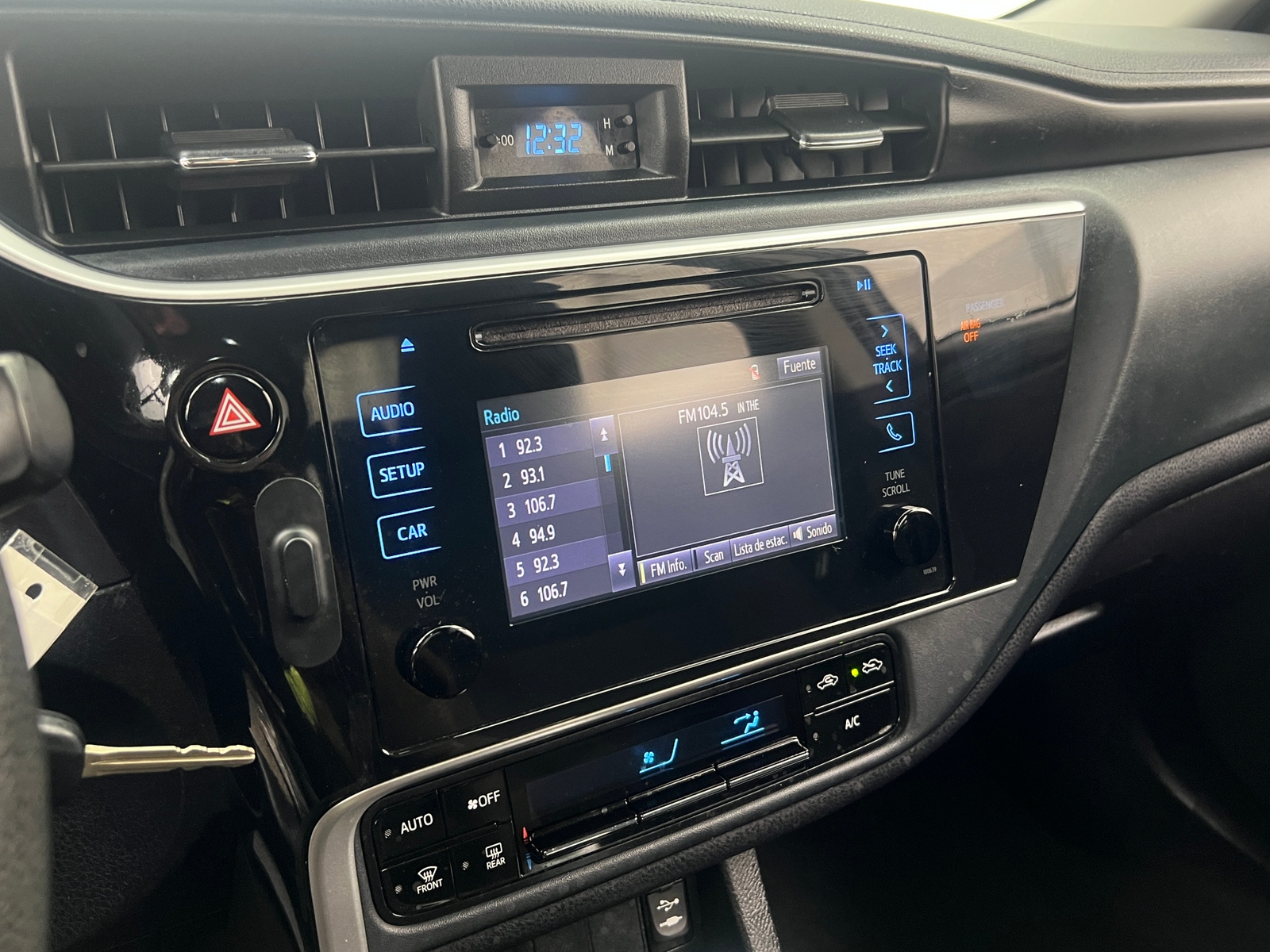 Thumbnail: 2018 Toyota Corolla - 4