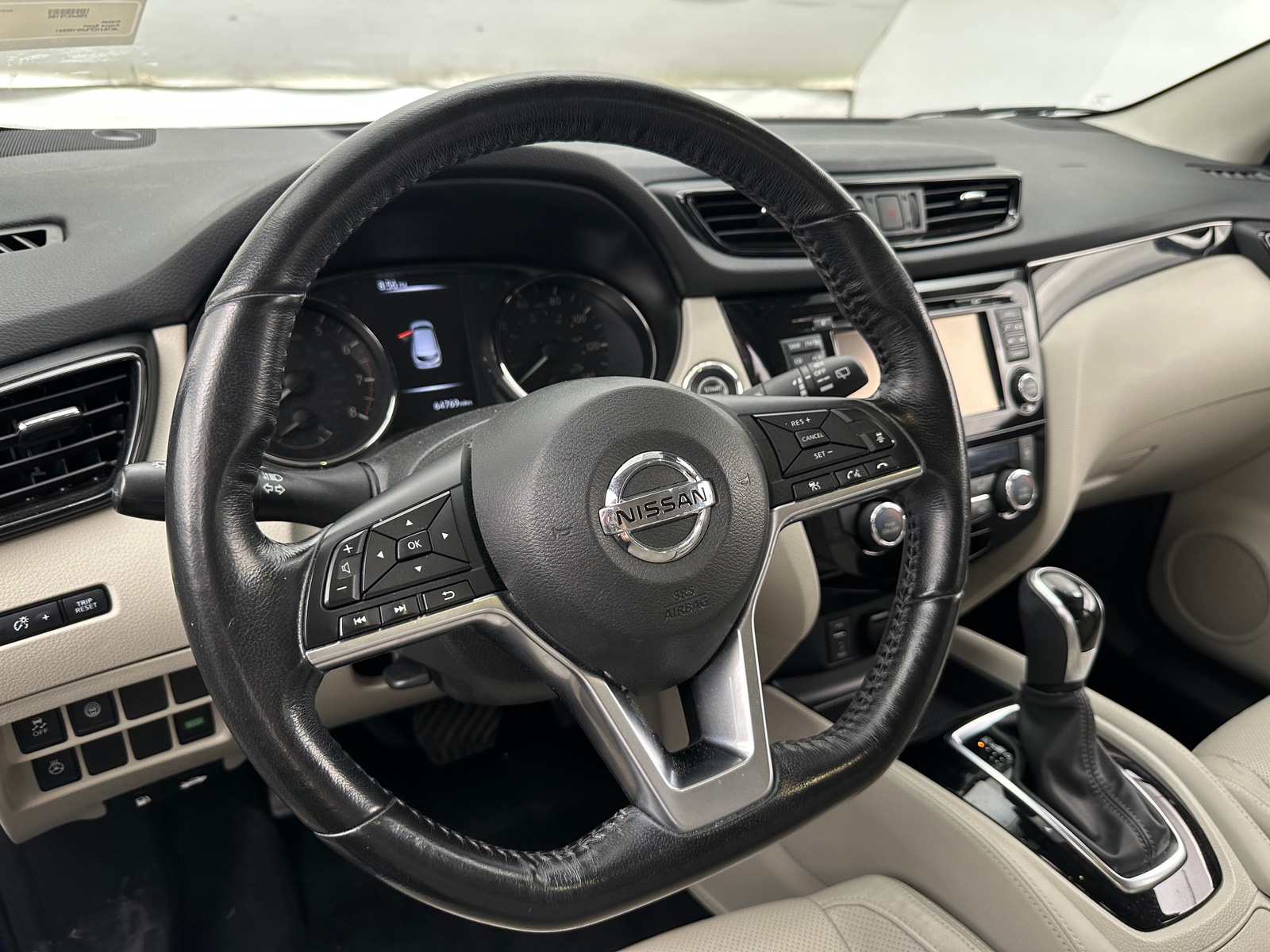 Thumbnail: 2018 Nissan Rogue Sport - 4