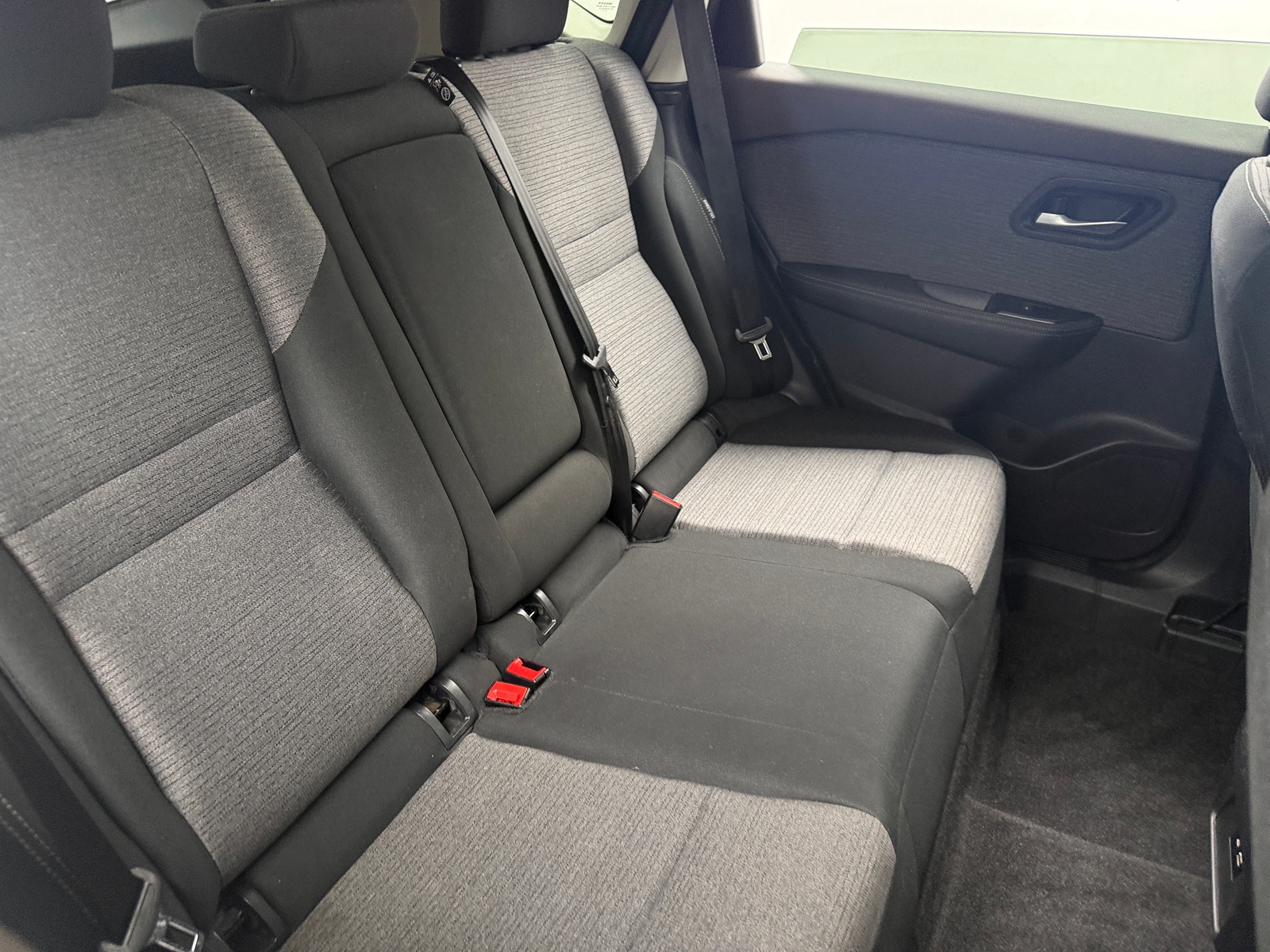 Thumbnail: 2022 Nissan Rogue - 6