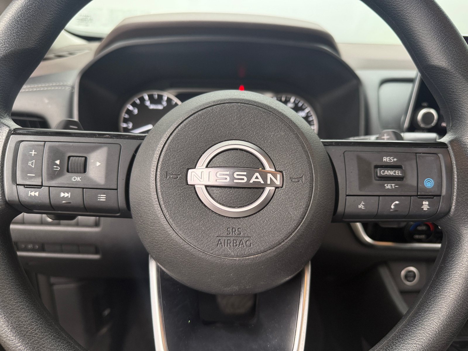 Thumbnail: 2022 Nissan Rogue - 5