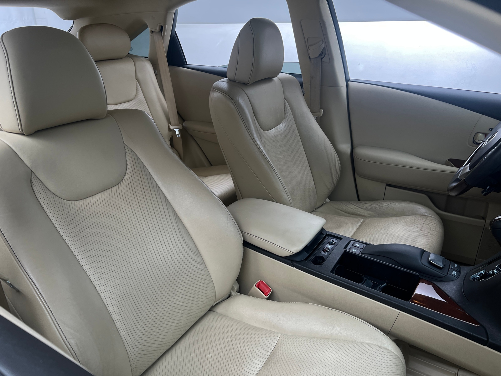 Thumbnail: 2014 Lexus RX - 2