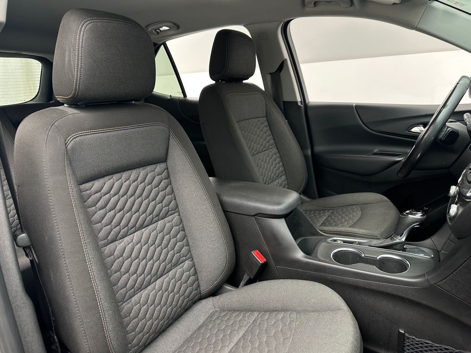 Thumbnail: 2018 Chevrolet Equinox - 2