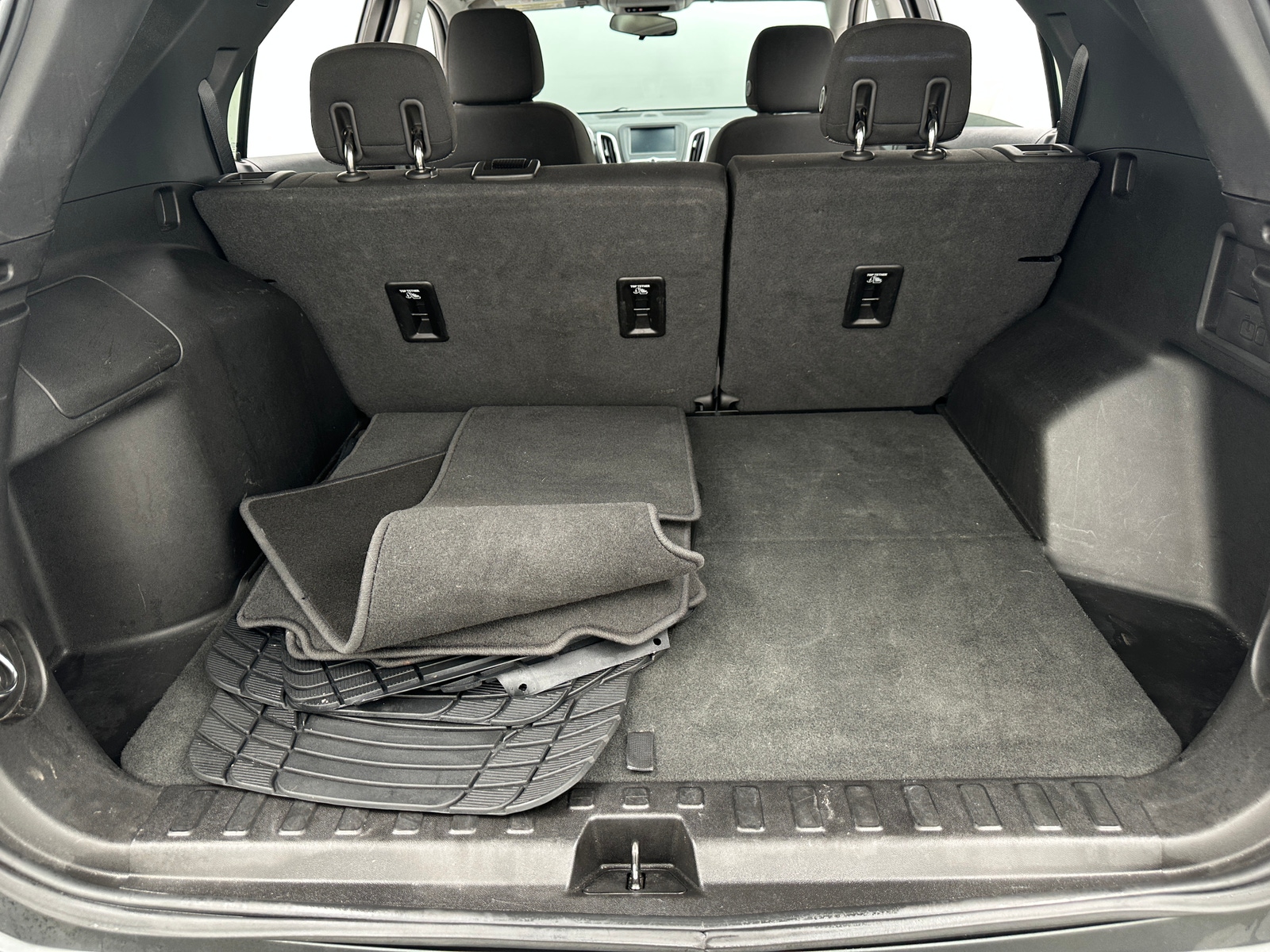 Thumbnail: 2018 Chevrolet Equinox - 7