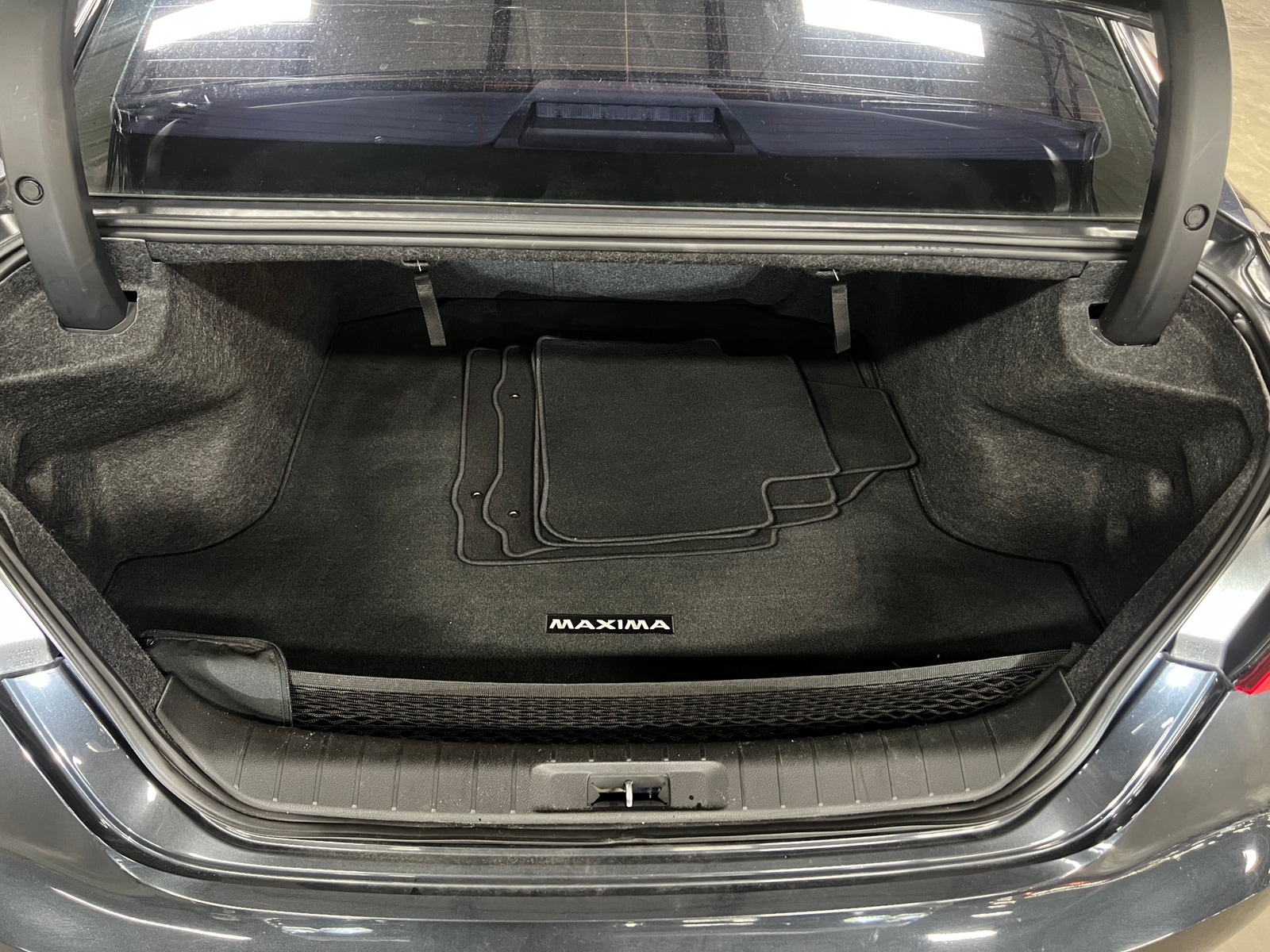 Thumbnail: 2017 Nissan Maxima - 6