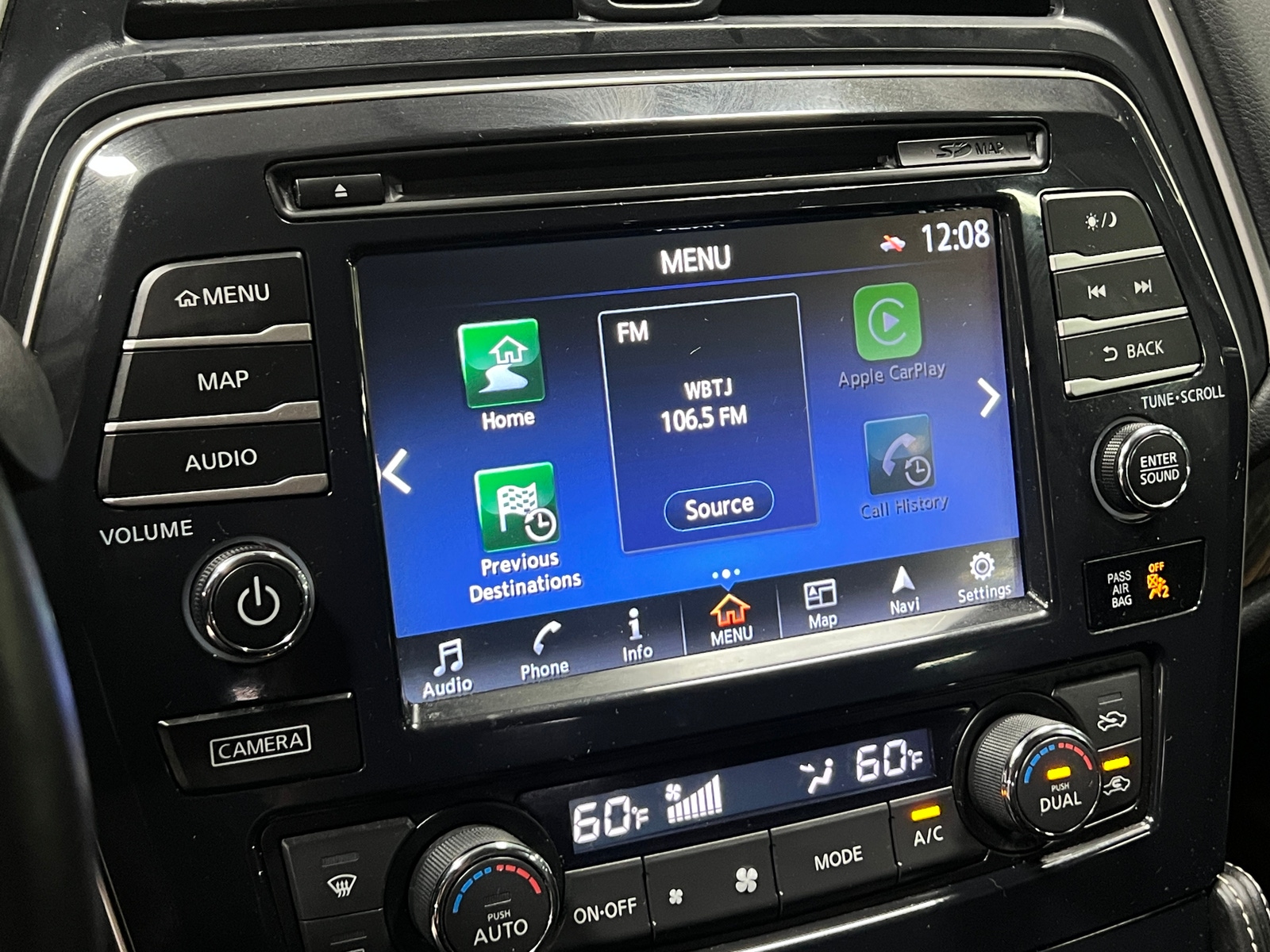 Thumbnail: 2017 Nissan Maxima - 3