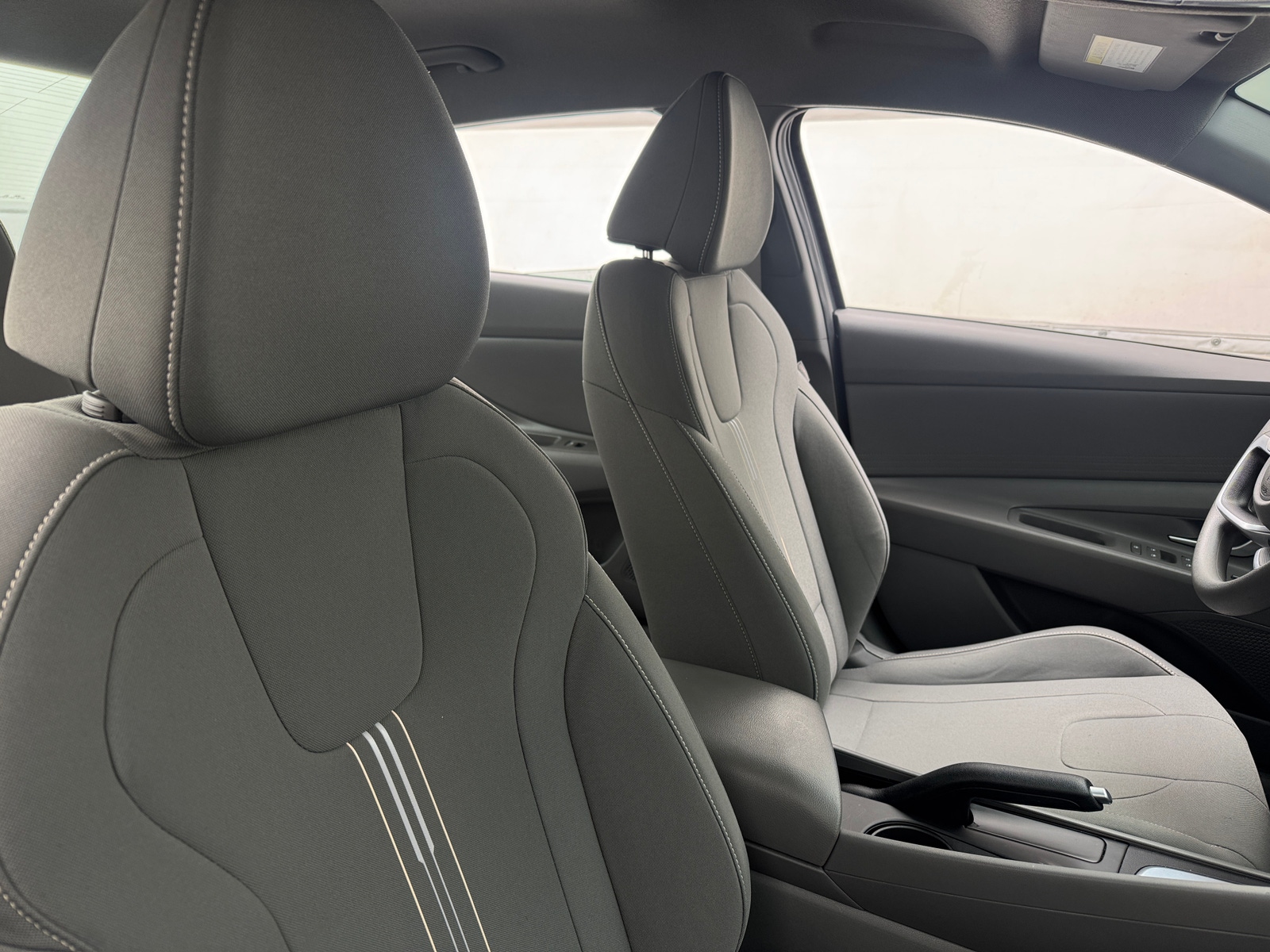 Thumbnail: 2024 Hyundai Elantra - 2