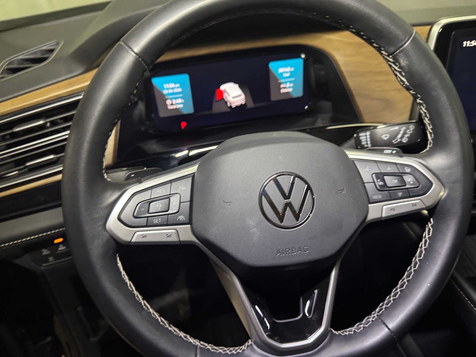 Thumbnail: 2025 Volkswagen Atlas - 4