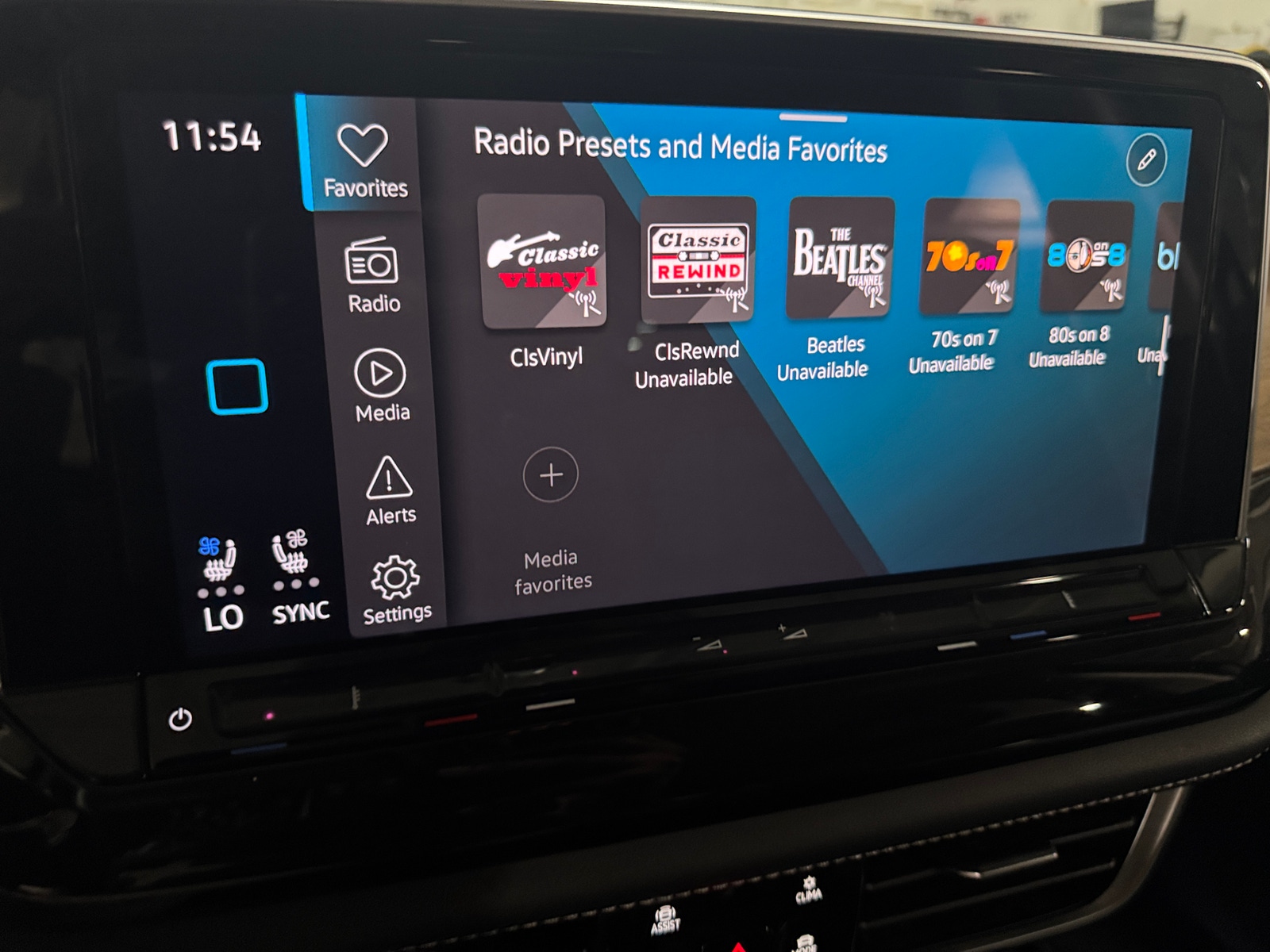 Thumbnail: 2025 Volkswagen Atlas - 3