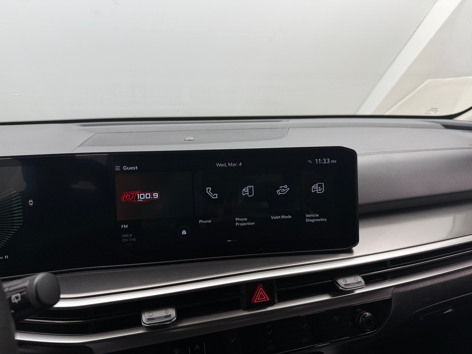 Thumbnail: 2025 Kia Sorento - 4