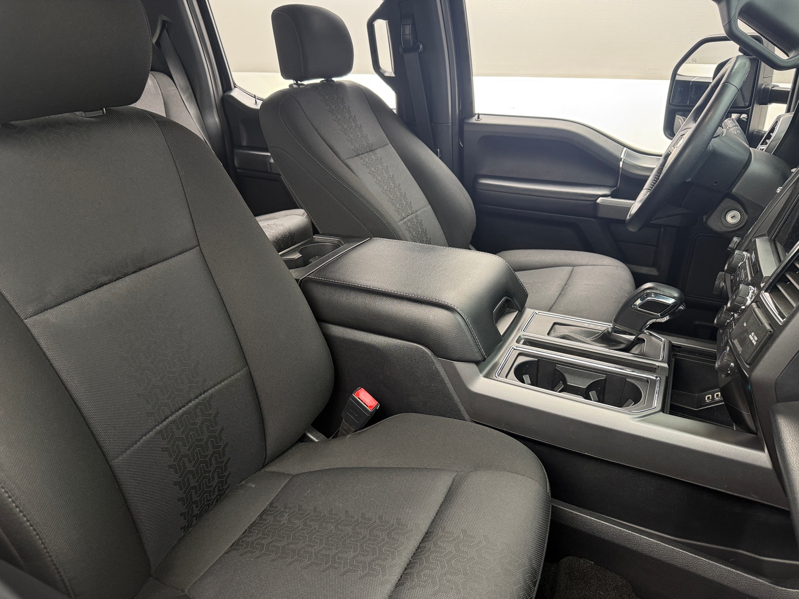 Thumbnail: 2020 Ford Econoline - 2