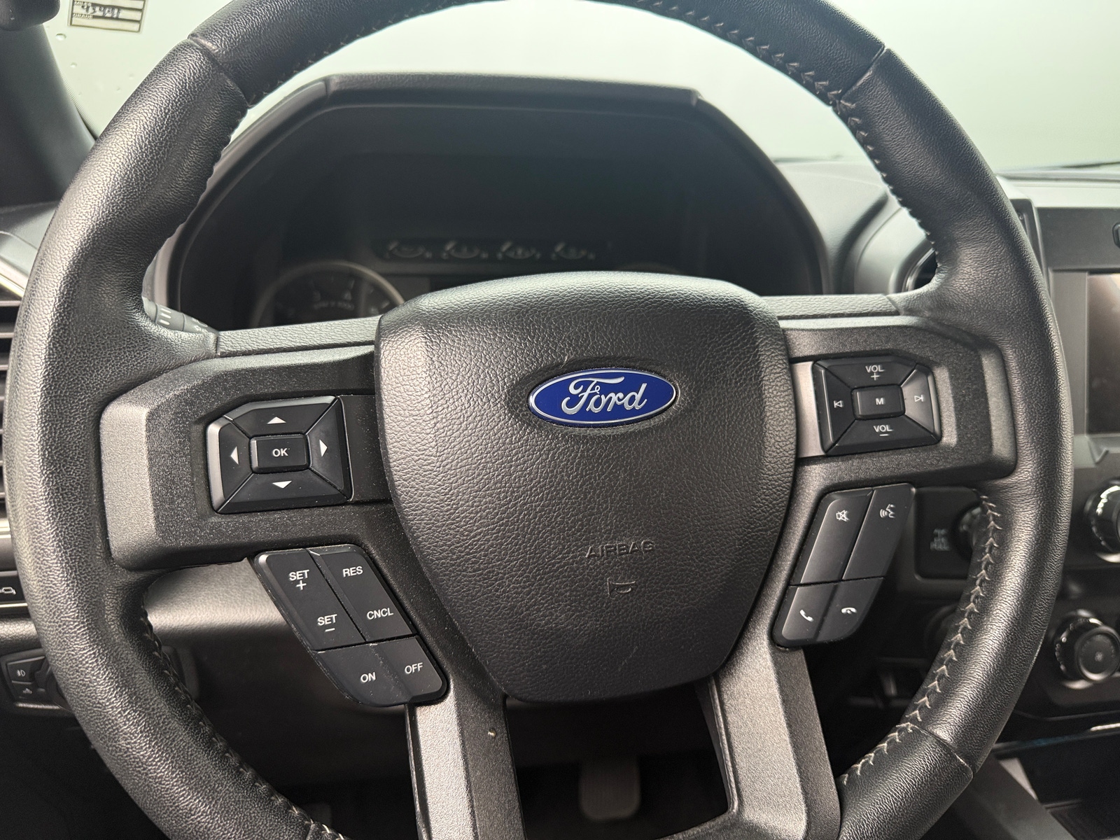 Thumbnail: 2020 Ford Econoline - 5