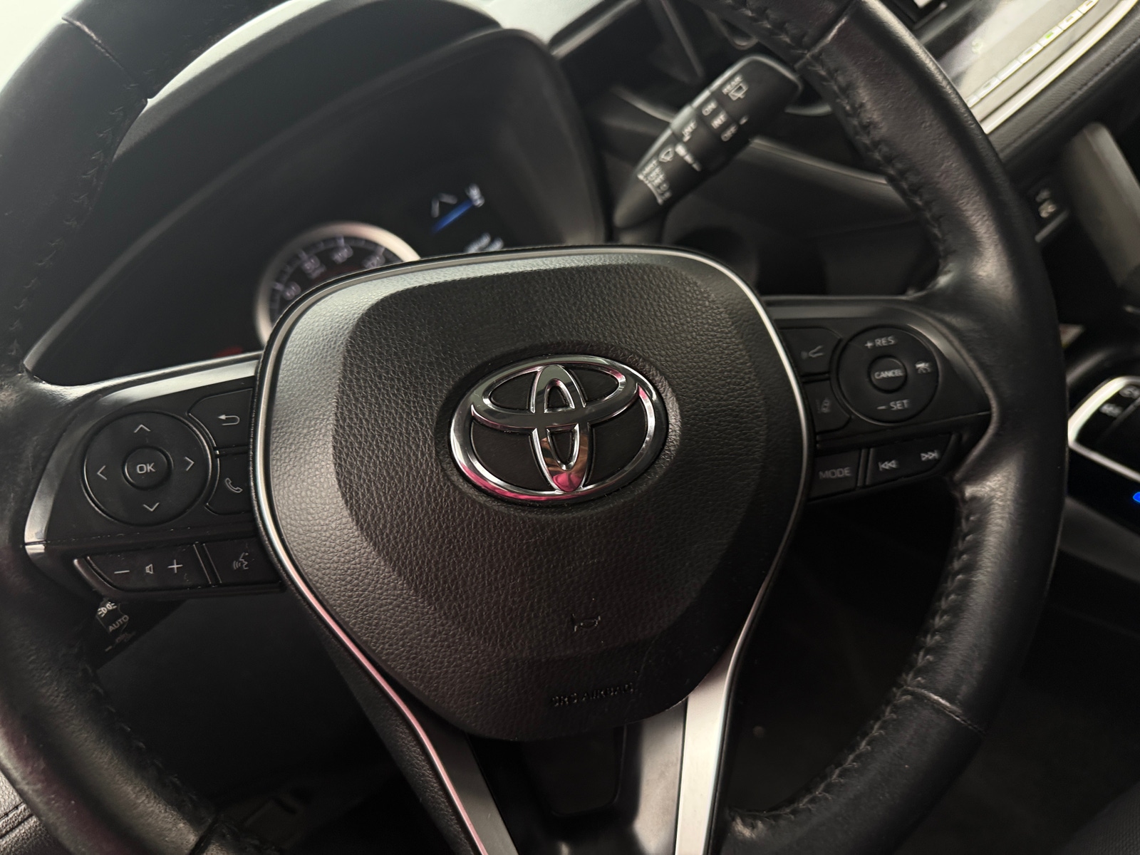 Thumbnail: 2022 Toyota Corolla Cross - 5