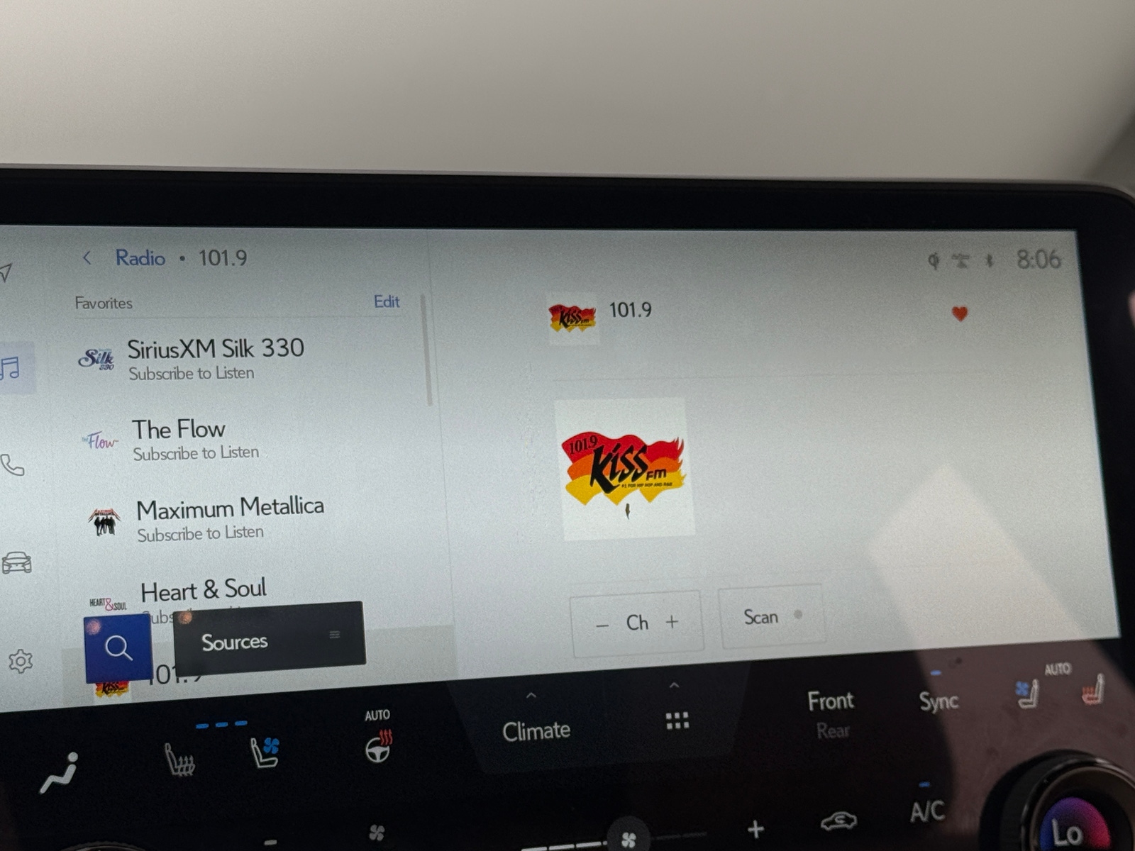 Thumbnail: 2025 Lexus RX - 4