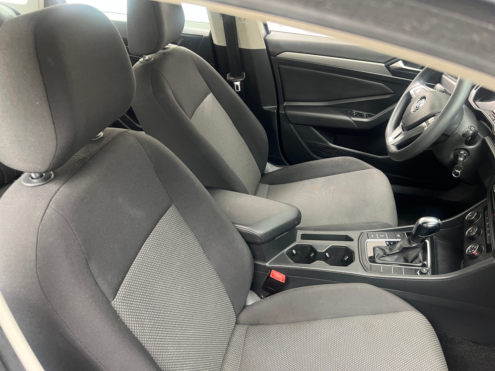 Thumbnail: 2021 Volkswagen Jetta - 2