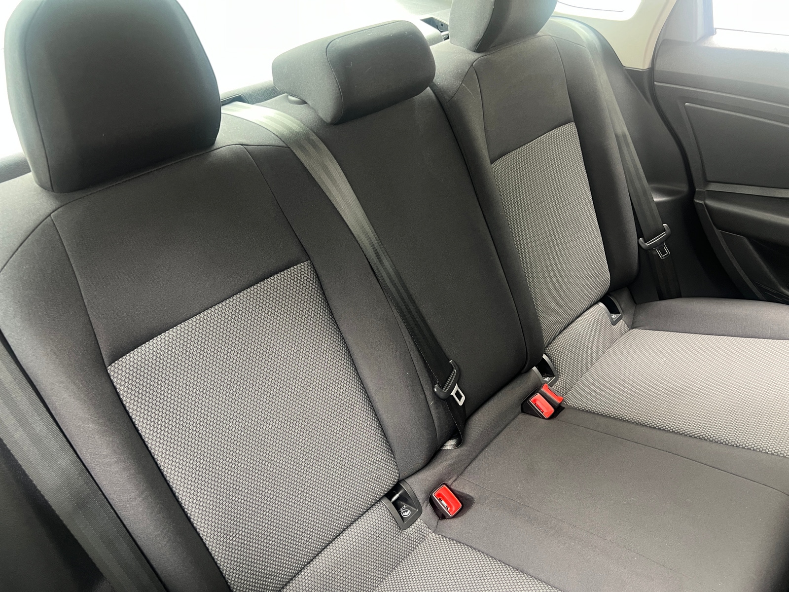 Thumbnail: 2021 Volkswagen Jetta - 6