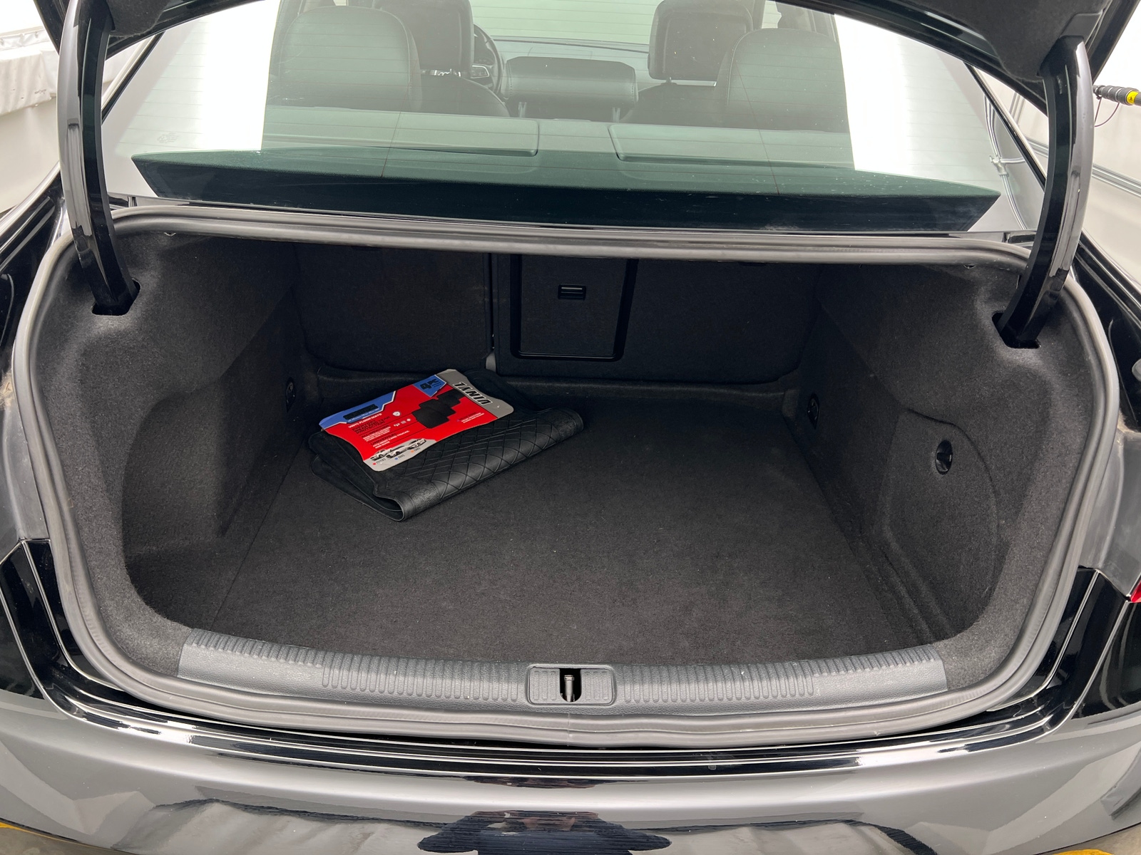 Thumbnail: 2017 Audi A3 - 6