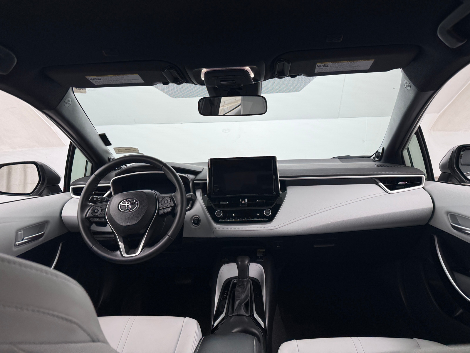 Thumbnail: 2023 Toyota Corolla - 3