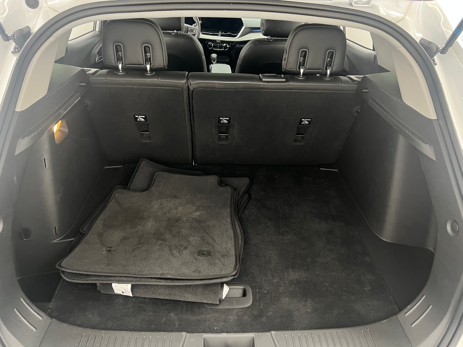 Thumbnail: 2025 Chevrolet Trax - 7