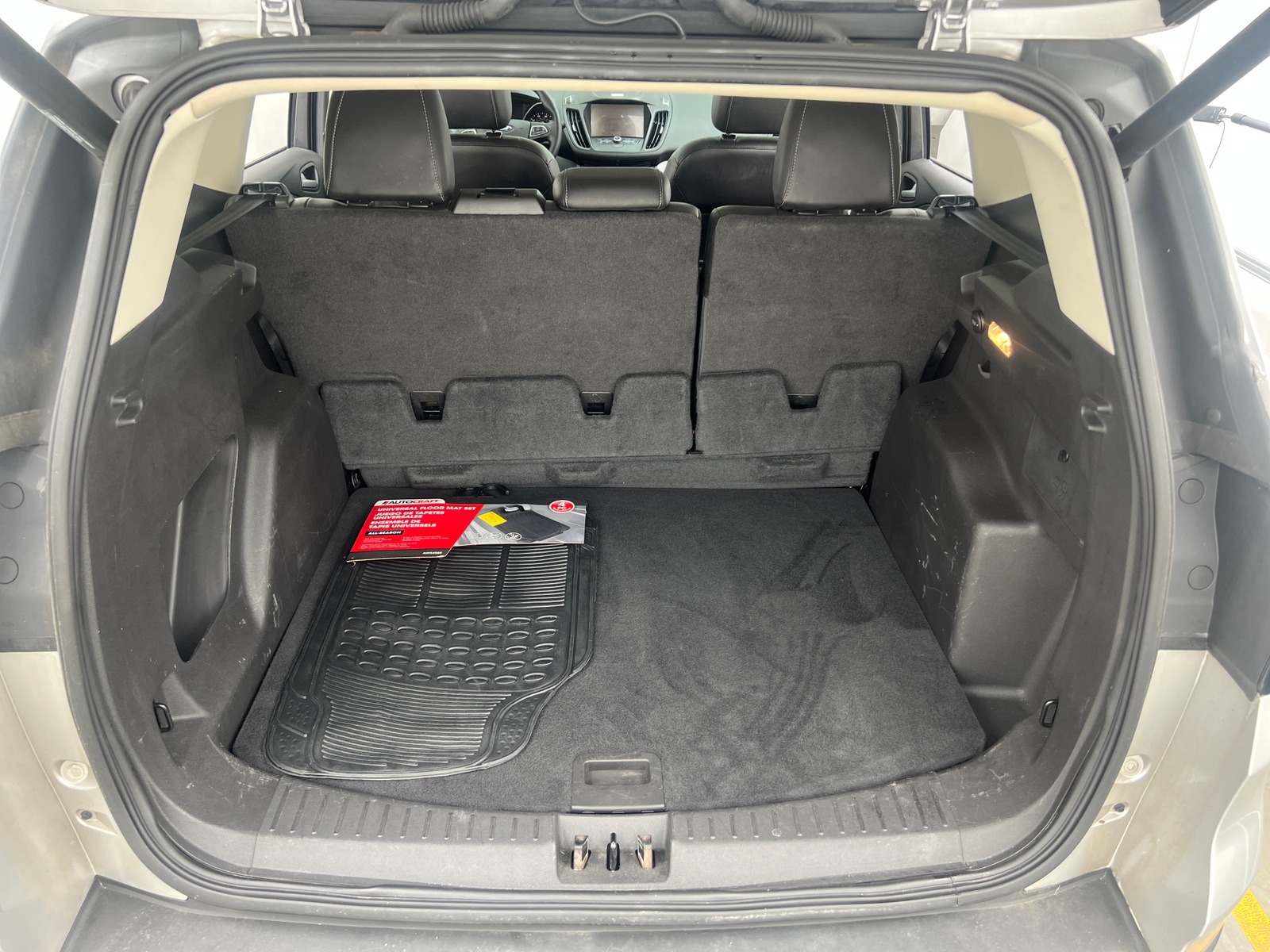 Thumbnail: 2017 Ford Escape - 6