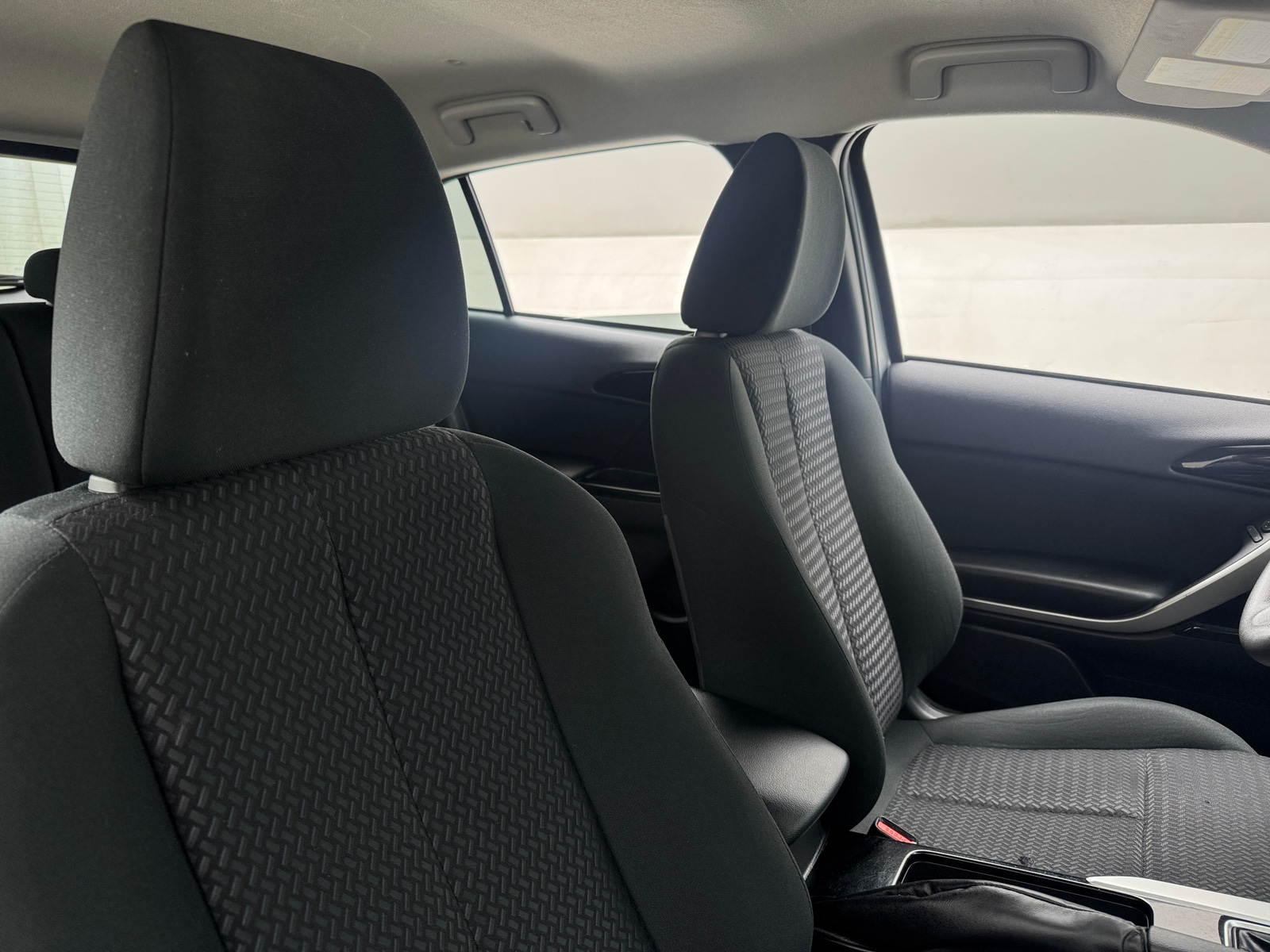 Thumbnail: 2024 Mitsubishi Eclipse Cross - 2