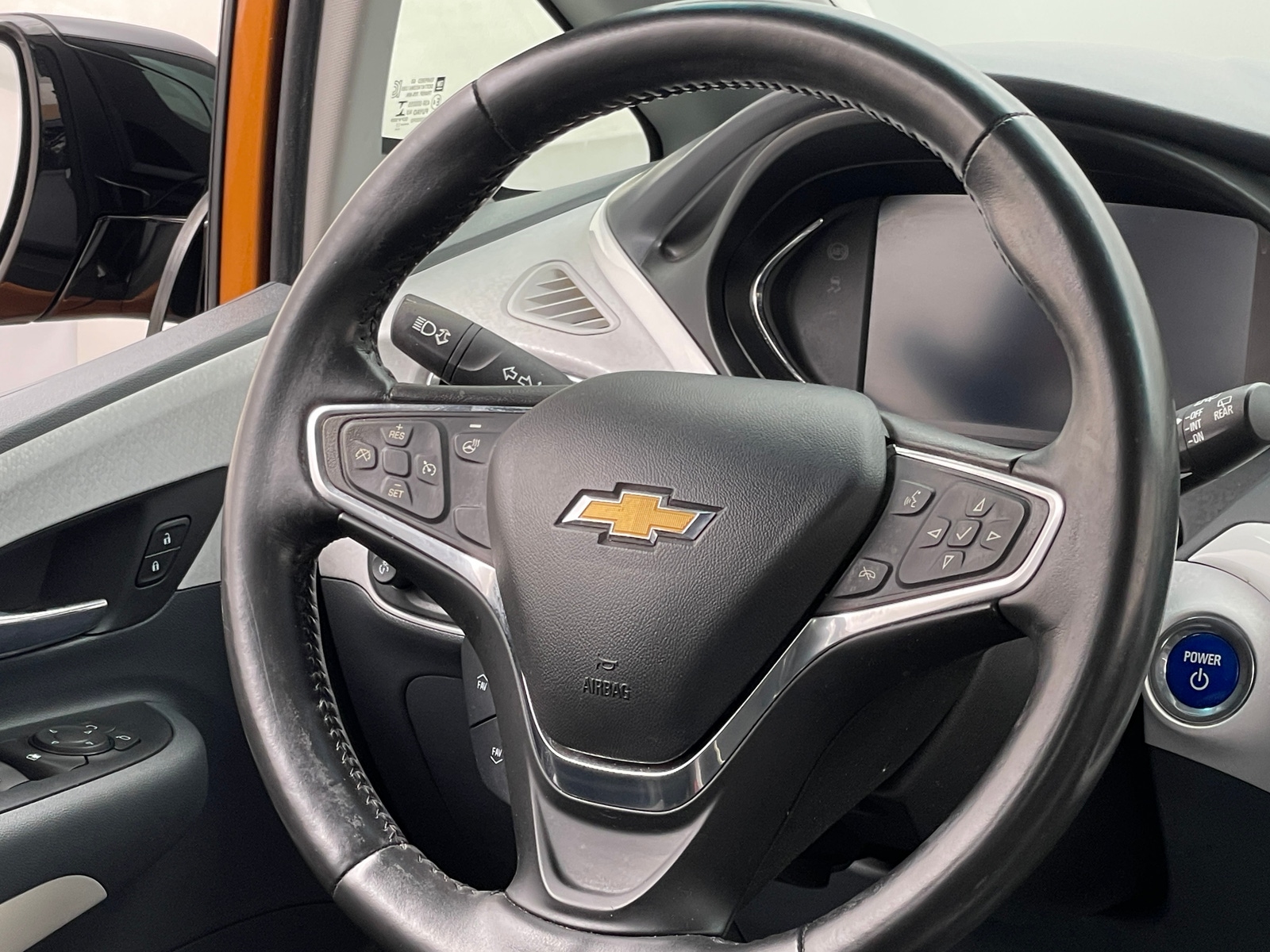 Thumbnail: 2017 Chevrolet Bolt EV - 5