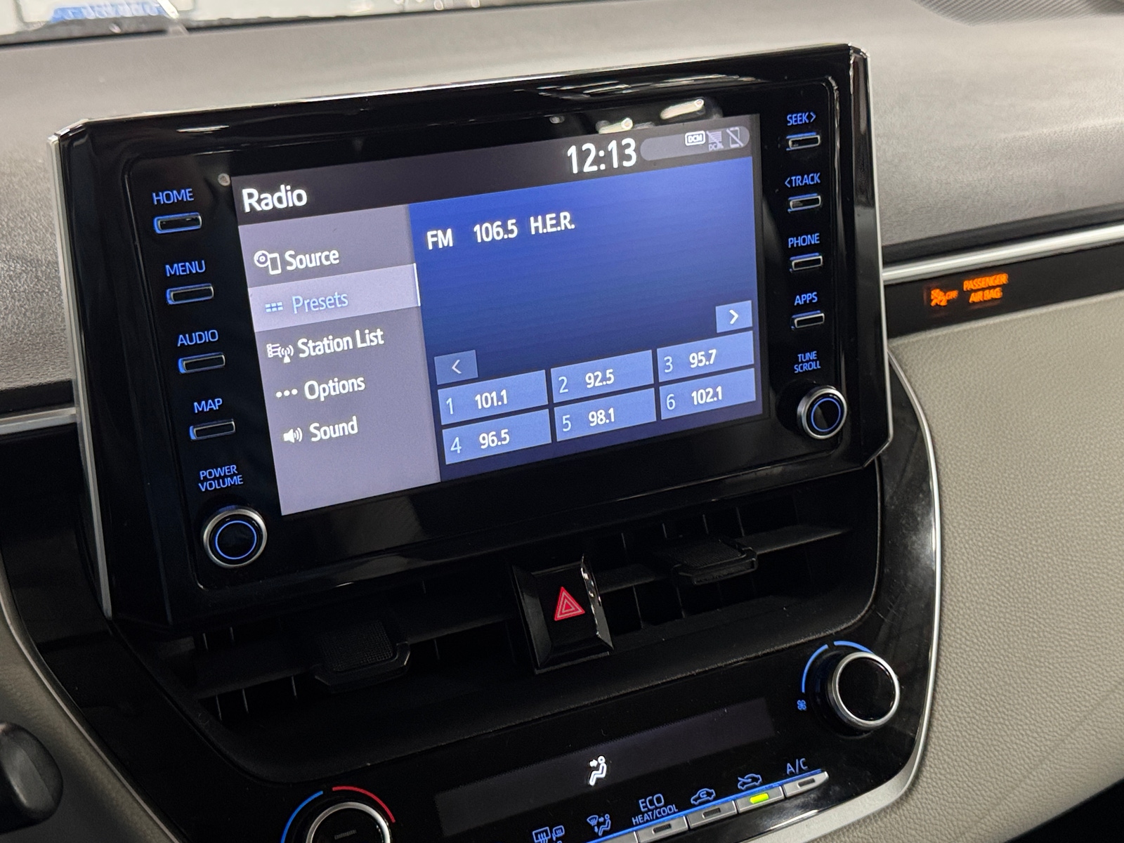 Thumbnail: 2020 Toyota Corolla - 4